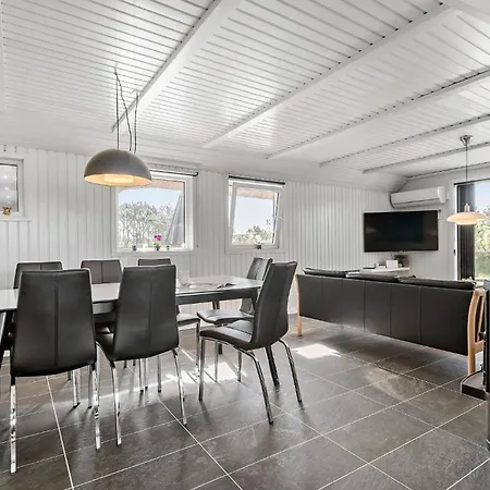 Stunning In With Kitchen * Vejers Strand